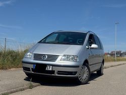 Silber Gebraucht 2009 VW Sharan Van / Kleinbus | 3.800 € (Fairer Preis)