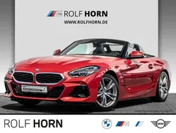 Rot Gebraucht 2024 BMW Z4 Cabrio | 40.440 € (Fairer Preis)