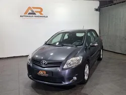 Grau Gebraucht 2012 Toyota Auris Edition Kleinwagen | 7.999 € (Fairer Preis)