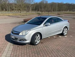 Silber Gebraucht 2010 Opel Astra Cabriolet Cabrio | 4.190 € (Fairer Preis)