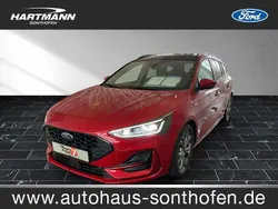Rot Gebraucht 2023 Ford Focus ST-Line Kombi | 26.480 € (Fairer Preis)