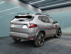 Grau Gebraucht 2024 Dacia Duster Extreme SUV | 29.588 € (Etwas zu teuer)