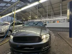Grau Gebraucht 2014 Ford Mustang Coupé | 14.500 €