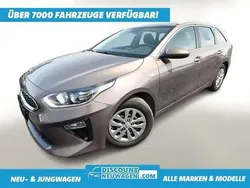 Weiß Gebraucht 2019 Kia Ceed Sportswagon Spirit Kombi | 16.950 € (Fairer Preis)