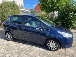 Blau Gebraucht 2013 Ford B-MAX Van / Kleinbus | 6.500 €