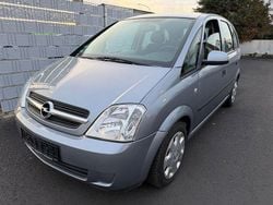 Silber Gebraucht 2004 Opel Meriva Van / Kleinbus | 3.699 € (Etwas zu teuer)