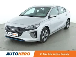 Grau Gebraucht 2019 Hyundai Ioniq Trend Limousine | 14.700 € (Fairer Preis)