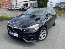 Schwarz Gebraucht 2015 BMW 220 Active Tourer Performance Van / Kleinbus | 13.390 € (Fairer Preis)