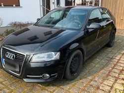 Schwarz Gebraucht 2010 Audi A3 Attraction Limousine | 2.450 € (Superpreis)