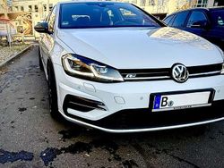 Grau Gebraucht 2018 VW Golf VII Highline Kleinwagen | 17.000 € (Fairer Preis)