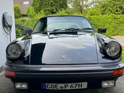 Schwarz Gebraucht 1983 Porsche 911 Cabrio | 49.800 €
