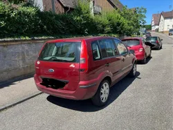 Rot Gebraucht 2003 Ford Fusion Kleinwagen | 850 € (Fairer Preis)