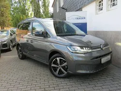 Grau Gebraucht 2023 VW Caddy Dark Label Van / Kleinbus | 32.990 € (Fairer Preis)