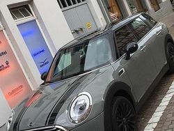 Grau Gebraucht 2016 Mini Clubman Kombi | 14.500 €