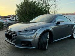 Grau Gebraucht 2015 Audi TTS Ambiente Coupé | 29.800 € (Fairer Preis)
