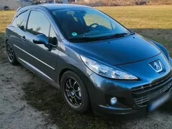 Grau Gebraucht 2011 Peugeot 207 Sportium Kleinwagen | 2.750 € (Fairer Preis)