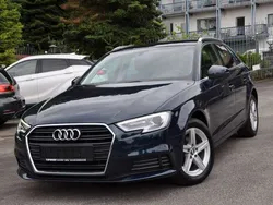 Blau Gebraucht 2020 Audi A3 Sportback Basis Kombi | 15.300 € (Superpreis)