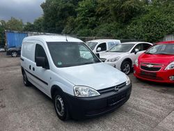 Weiß Gebraucht 2009 Opel Combo Van / Kleinbus | 3.499 € (Teuer)