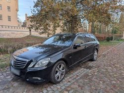 Schwarz Gebraucht 2010 Mercedes E350 Kombi | 9.900 € (Fairer Preis)