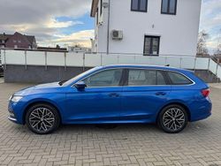Blau Gebraucht 2021 Skoda Octavia Style Kombi | 12.900 € (Teuer)
