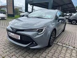 Manhattengrau met. Gebraucht 2022 Toyota Corolla Team Kombi | 22.999 € (Guter Preis)