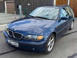 Blau Gebraucht 2004 BMW 320 Kombi | 2.490 € (Superpreis)