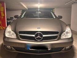 Grau Gebraucht 2009 Mercedes CLS320 Limousine | 6.850 € (Guter Preis)