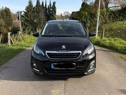 Schwarz Gebraucht 2014 Peugeot 108 Active Kleinwagen | 5.800 € (Fairer Preis)