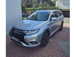 Cool silver (silber) Gebraucht 2018 Mitsubishi Outlander P-HEV Plus SUV | 14.995 € (Fairer Preis)