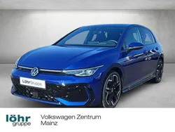 Lapiz blue metallic Neu 2025 VW Golf VIII R-line Limousine | 38.660 €