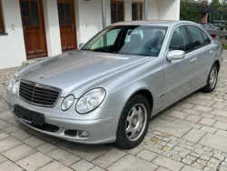Silber Gebraucht 2004 Mercedes E200 Limousine | 1.699 € (Fairer Preis)