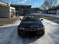 Blau Gebraucht 1999 BMW 323 Limousine | 3.500 € (Teuer)