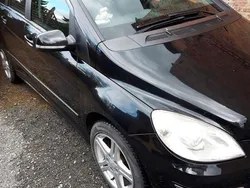Schwarz Gebraucht 2010 Mercedes B200 Van / Kleinbus | 7.900 € (Etwas zu teuer)