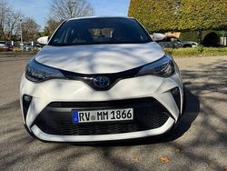 Weiß Gebraucht 2021 Toyota C-HR SUV | 19.500 € (Fairer Preis)