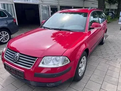 Rot Gebraucht 2005 VW Passat Comfortline Kombi | 4.800 € (Teuer)