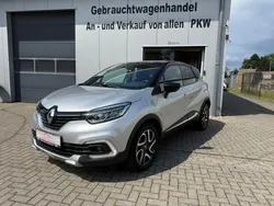 Grau Gebraucht 2017 Renault Captur Intens SUV | 10.500 € (Fairer Preis)