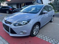 Silber Gebraucht 2012 Ford Focus Titanium Kombi | 5.900 € (Guter Preis)