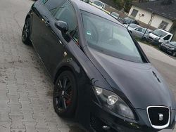 Schwarz Gebraucht 2010 Seat Leon Coupé | 3.300 € (Teuer)