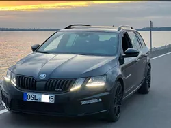 Schwarz Gebraucht 2018 Skoda Octavia RS Kombi | 20.500 € (Etwas zu teuer)