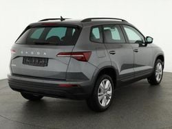 Grau Neu 2025 Skoda Karoq SUV | 35.500 € (Fairer Preis)