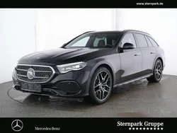 Lack obsidianschwarz Gebraucht 2024 Mercedes E300 Kombi | 66.950 €