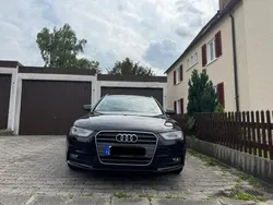 Schwarz Gebraucht 2015 Audi A4 Attraction Kombi | 8.399 € (Guter Preis)
