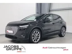 Mythosschwarz metallic Gebraucht 2022 Audi Q4 e-tron Ambiente SUV | 29.870 € (Guter Preis)