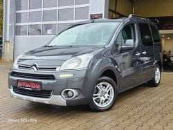 Grau Gebraucht 2015 Citroën Berlingo Van / Kleinbus | 9.890 € (Fairer Preis)