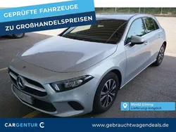 Iridium silber (metallic) Gebraucht 2022 Mercedes A200 Limousine | 22.995 € (Guter Preis)