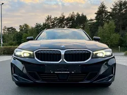 Schwarz Gebraucht 2022 BMW 320 Performance Limousine | 22.900 € (Fairer Preis)