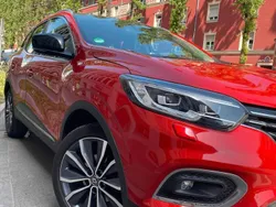 Rot Gebraucht 2019 Renault Kadjar Bose Edition SUV | 16.500 € (Fairer Preis)