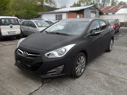 Silber Gebraucht 2015 Hyundai i40 Edition Kombi | 4.500 € (Superpreis)