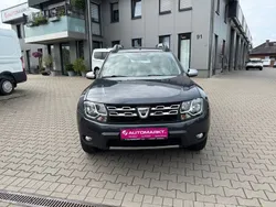 Grau Gebraucht 2016 Dacia Duster Prestige SUV | 9.590 € (Etwas zu teuer)