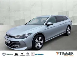 Silber Gebraucht 2024 VW Passat Business Kombi | 29.690 € (Guter Preis)